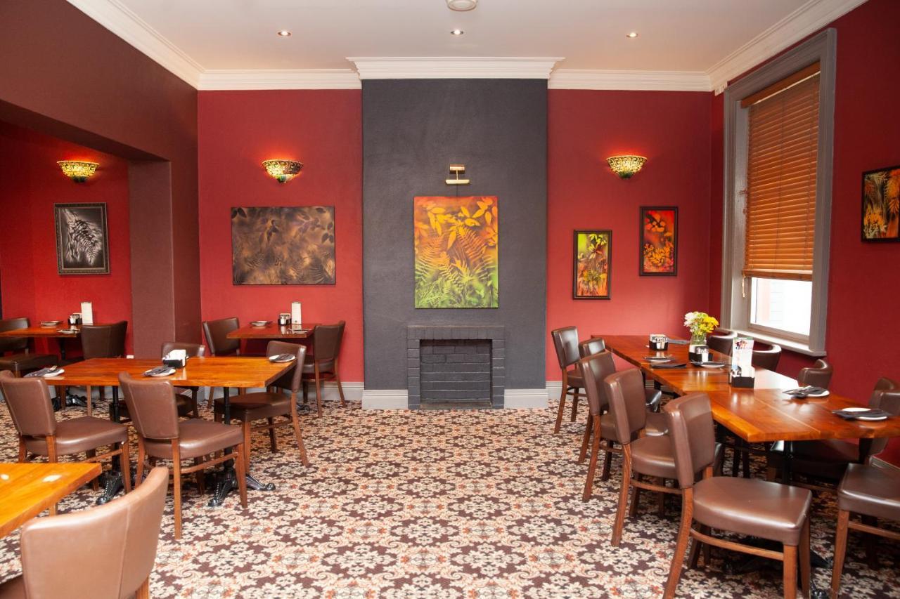 Royal Hotel Сінґлтон Екстер'єр фото